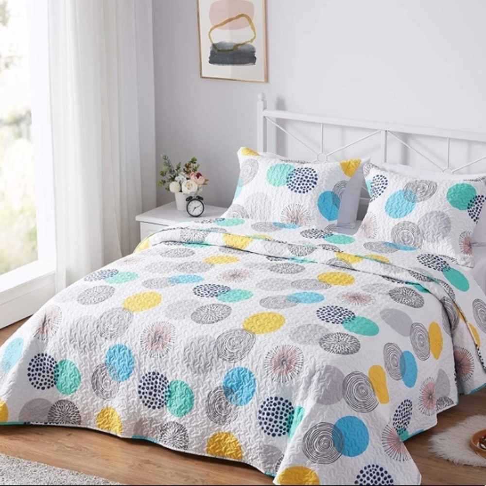 NWOT SunStyle Home Quilt Pillow Set c2. - Picture 11 of 13